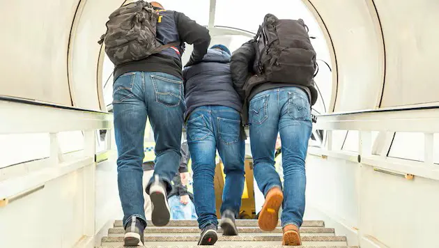 Еврокомиссия: число высылок из ЕС резко возросло, но этого «далеко не достаточно»